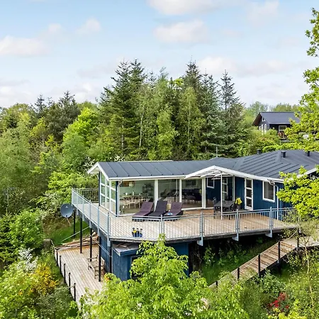 Holiday home Lovely In Spottrup With House Sea View