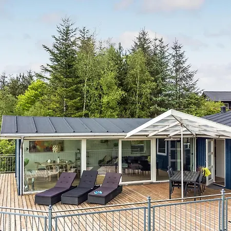Holiday home Lovely In Spottrup With House Sea View